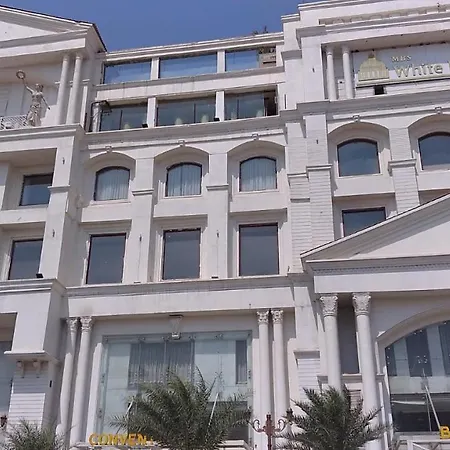 White Palace Hotel